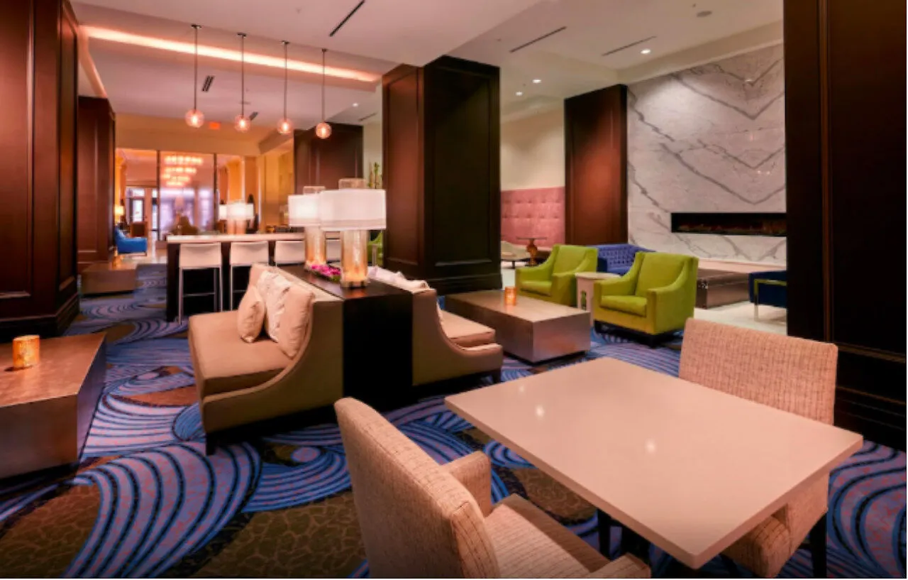 Hotel Embassy Suites Louisville Downtown